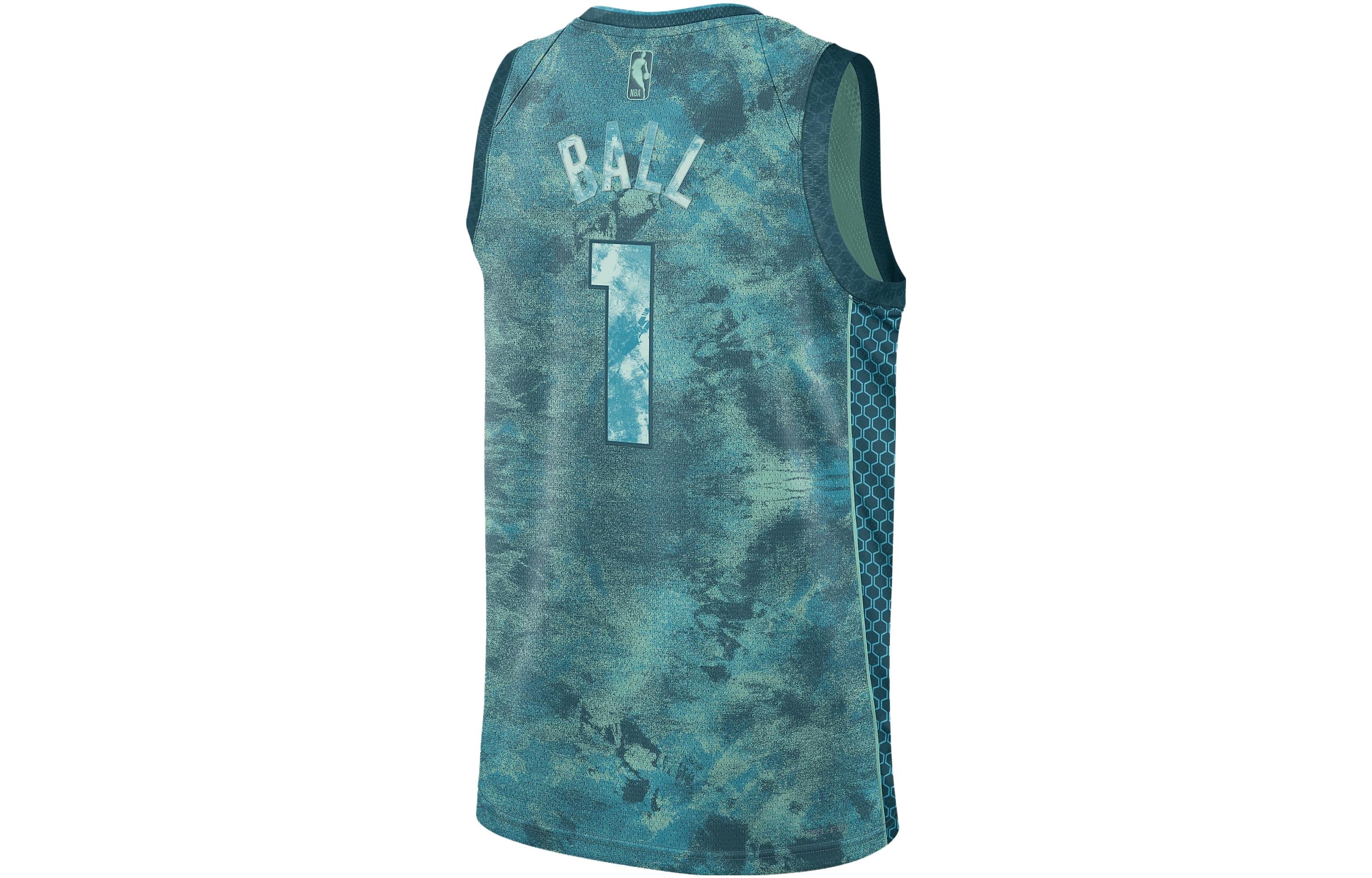 Nike Dri-FIT NBA Charlotte Hornets LaMelo Ball Swingman Jersey | Green | FD4104-305