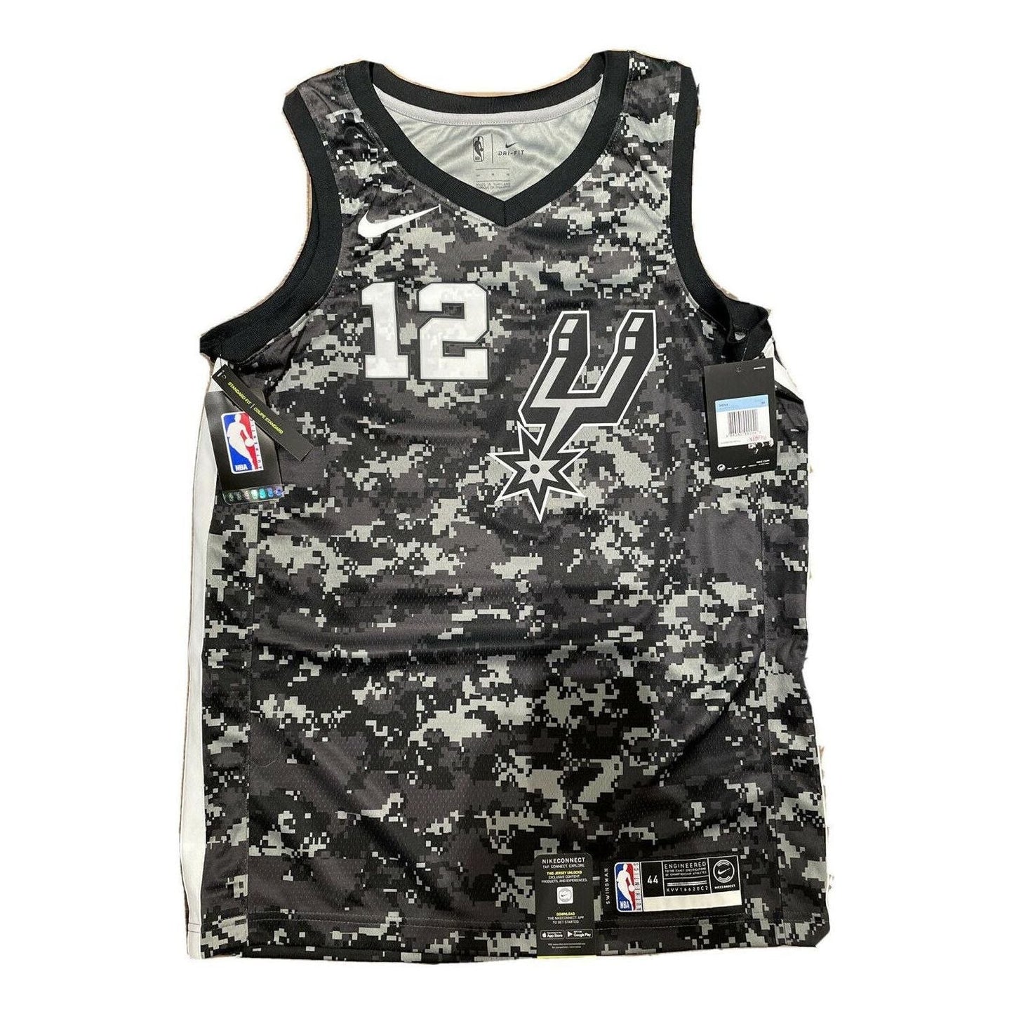 Nike NBA San Antonio Spurs LaMarcus Aldridge Swingman Jersey | #12 | AJ4644-011