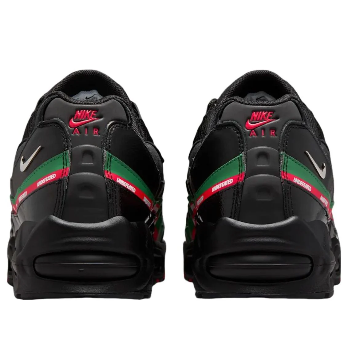 Nike Air Max 95 x Undefeated 'Black / Metallic Silver' IB4453-001